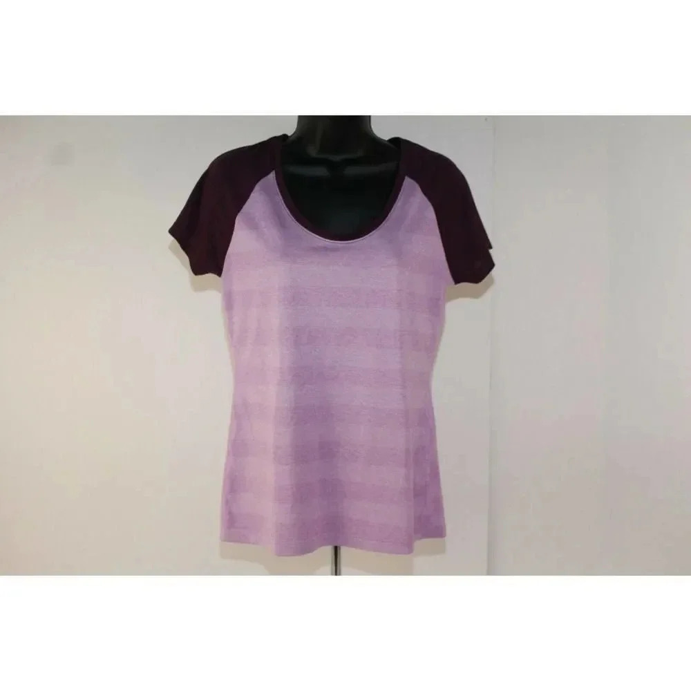 ladies north face short size S